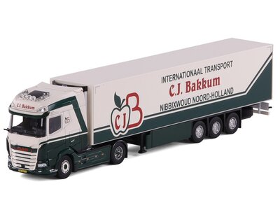 Cavallino Cavallino DAF XG+  with 3-axle reefertrailer C.J. BAKKUM