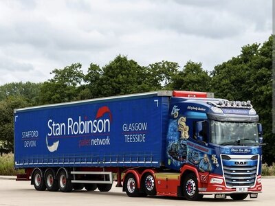 Tekno Tekno DAF XG 6x2 with 3-axle curtainside trailer STAN ROBINSON