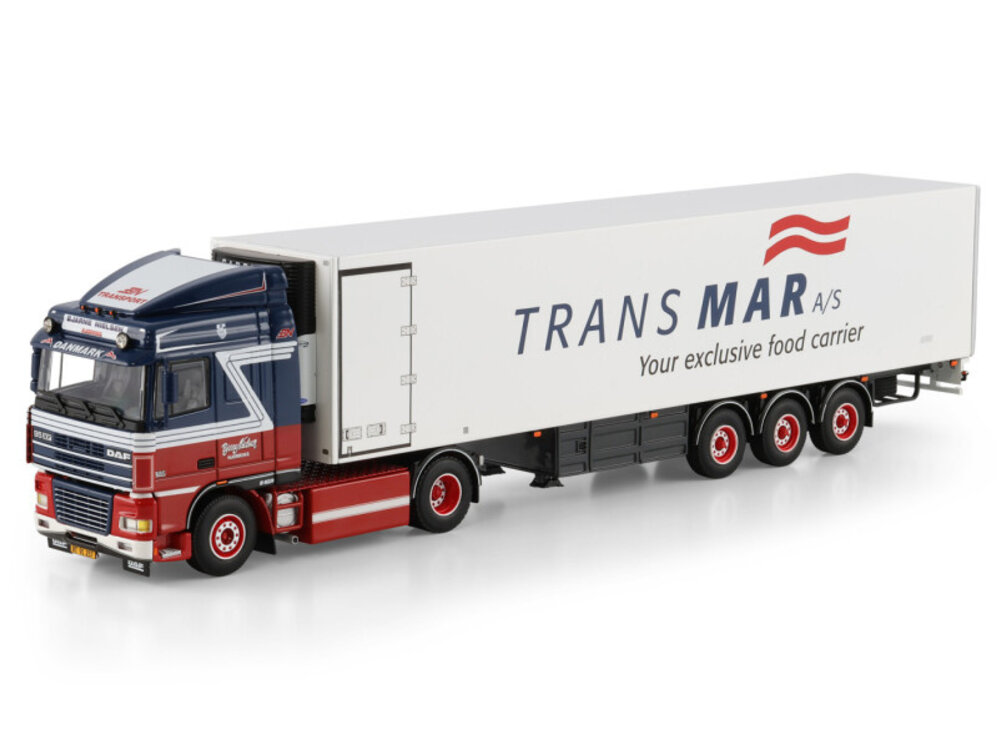 WSI WSI DAF XF95 Space cab  4x2 met 3-assige koeloplegger BJARNE NIELSEN