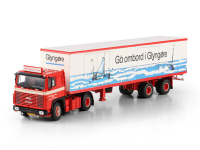 WSI WSI Scania 0 Serie 4x2 with 3-axle classic box trailer ALFRED PEDERSEN