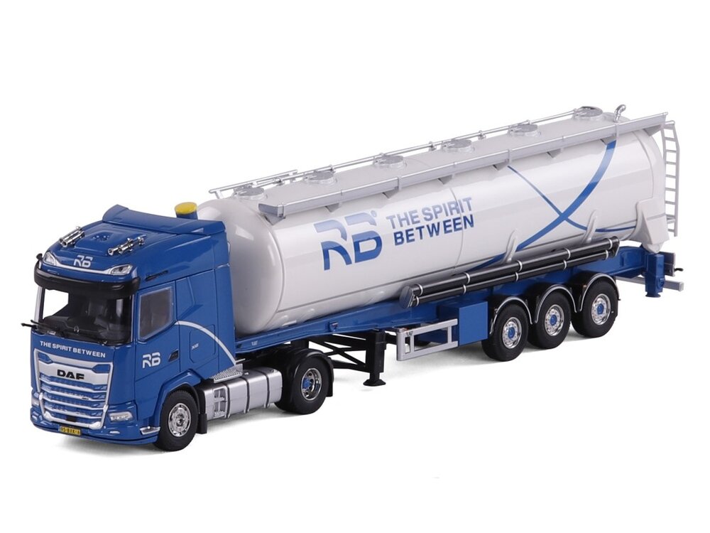 Cavallino Cavallino DAF XG 4x2 with 3-axle bulk trailer RB LOGISTICS