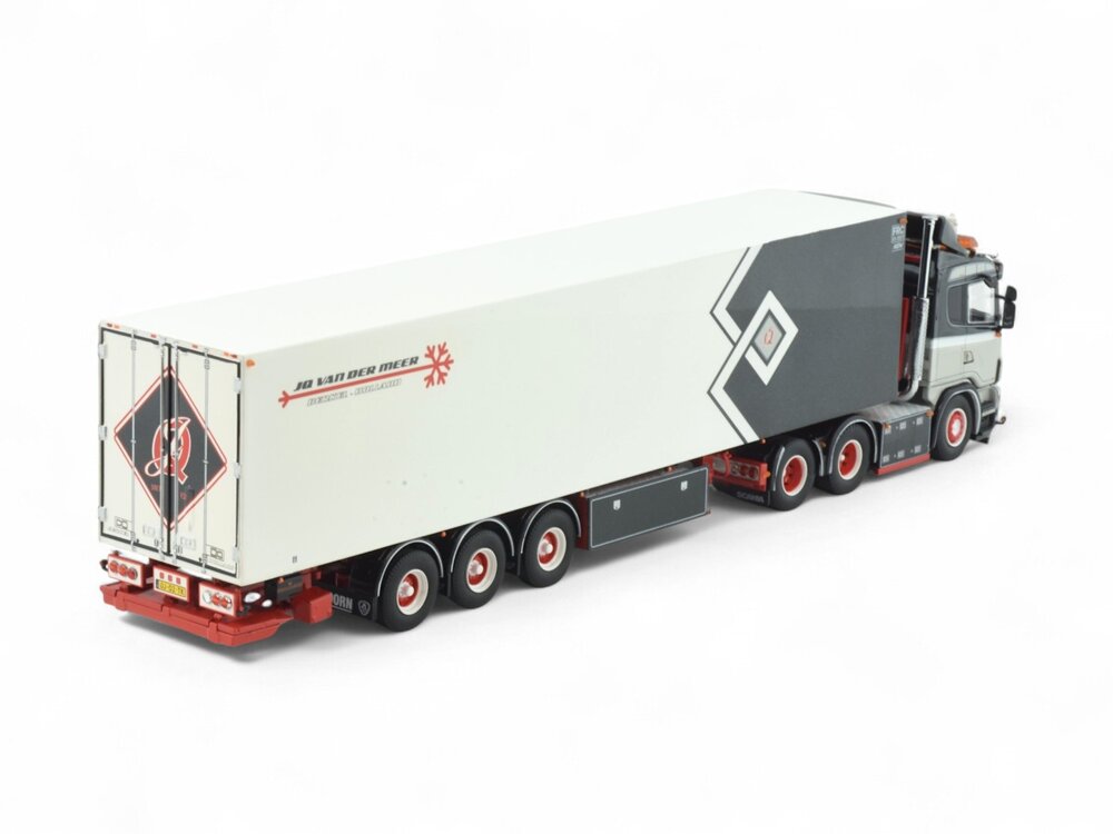 Tekno Tekno Scania 4-serie sleepas met 3-assige koeloplegger J.Q. VAN DER MEER