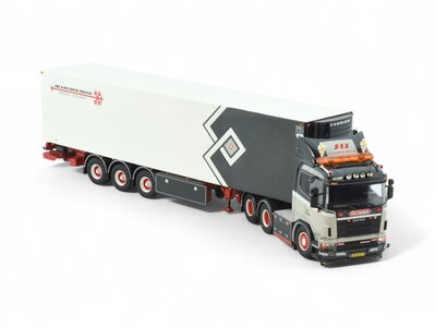Tekno Tekno Scania 4-serie sleepas met 3-assige koeloplegger J.Q. VAN DER MEER