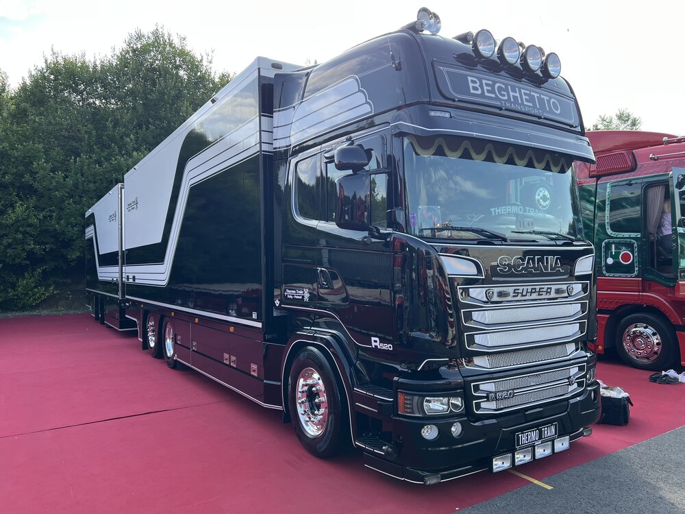 Tekno Tekno Scania R Streamline Topline Rigid truck with 2-axle trailer BEGHETTO