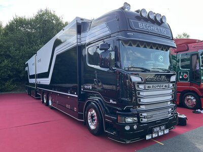 Tekno Tekno Scania R Streamline Topline combi met 2-assige wipkar BEGHETTO