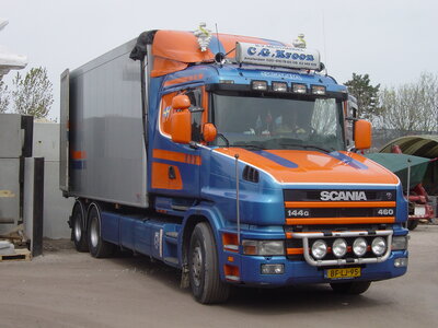 Tekno Tekno Scania 4-serie Torpedo rigid truck with 3-axle trailer C.G. KROON Mesthandel Amsterdam