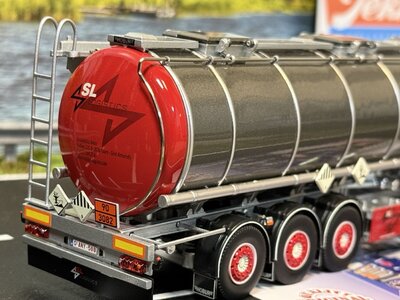 Tekno Tekno Scania R -serie Topline 4x2 riged truck wit 3-axle tank trailer SL LOGISTICS