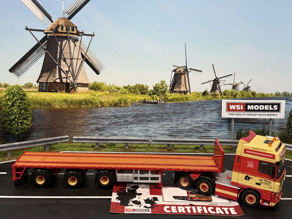WSI WSI DAF XF 95 Super Space Cab 6x2  met 3-assige steenoplegger TORBEN RAFN