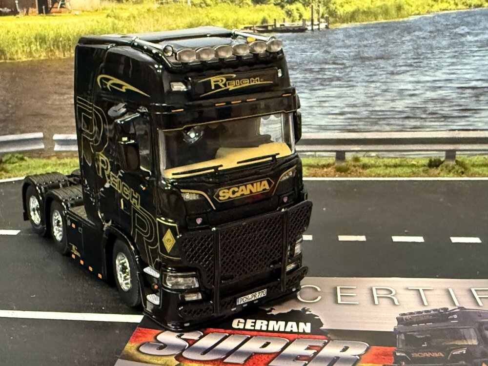 WSI WSI Scania S Highline 6x2 twin steer (GERMAN SUPERTRUCKS) PHILIPP REICH
