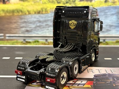 WSI WSI Scania S Highline 6x2 twin steer (GERMAN SUPERTRUCKS) PHILIPP REICH