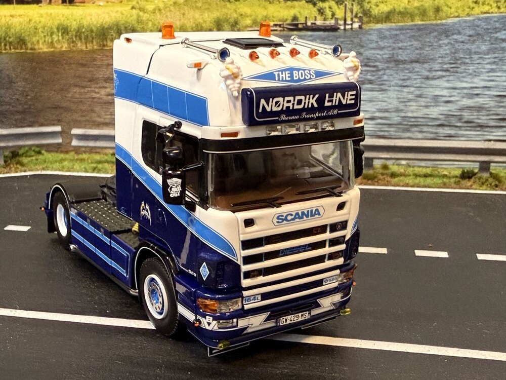 WSI WSI Scania 4-serie Topline 4x2 NORDIK LINE