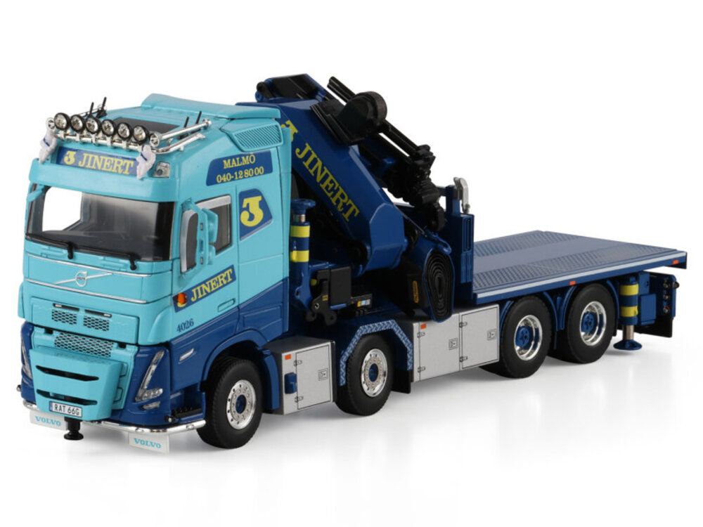 WSI WSI Volvo FH5 Globetrotter Riged flatbed truck 8x4 with  palfinger PK 165.002 tec 7 + jib JINERT