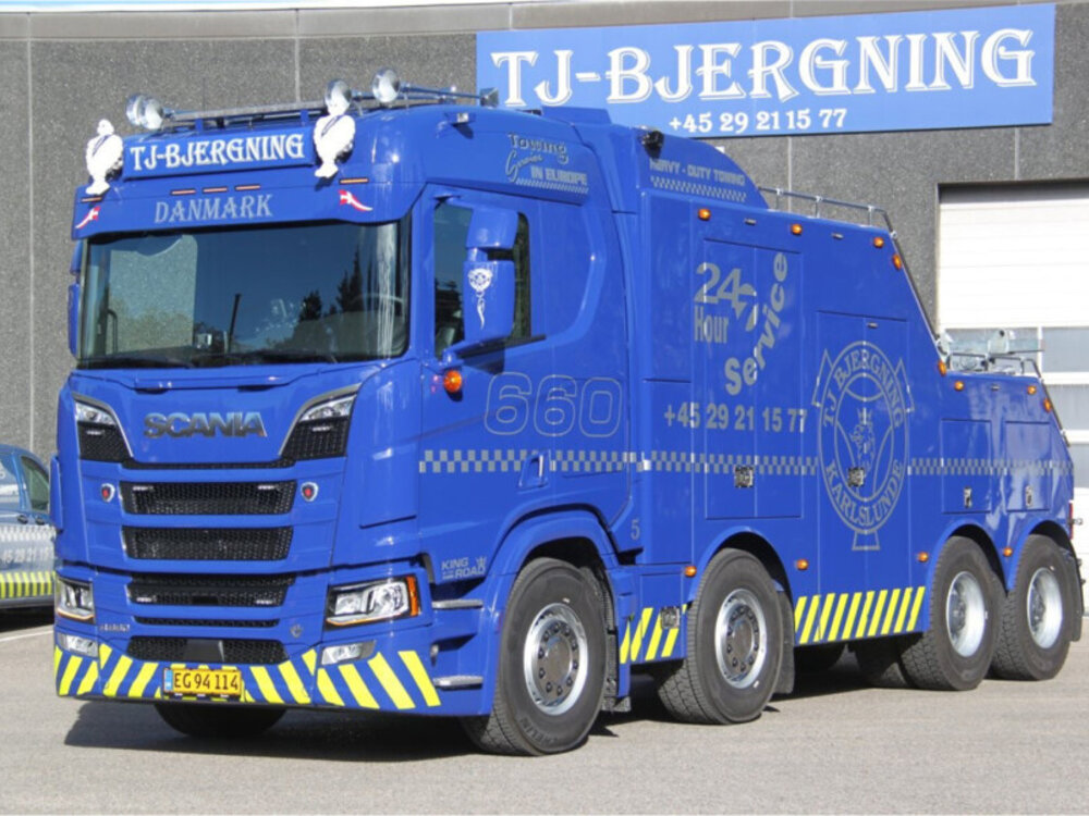 WSI WSI Scania R  Normal Falkom 8x4 TJ BJERGNING