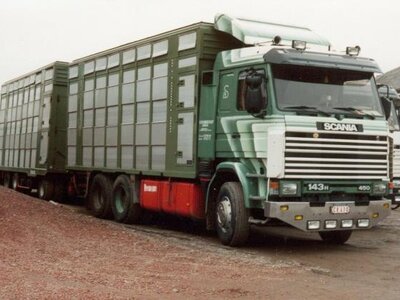 Tekno Tekno Scania 3-serie Topline with 3-axle trailer SCHOONBROODT & HIBUS