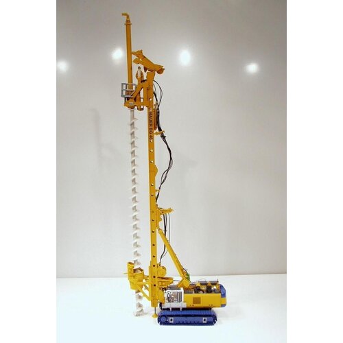 Brami Scalemodels Brami Scalemodels BAUER BG 40 DRILLING RIG