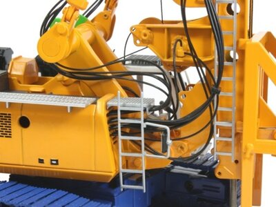 Brami Scalemodels Brami Scalemodels BAUER BG 40 DRILLING RIG