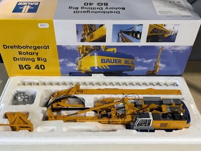 Brami Scalemodels Brami Scalemodels BAUER BG 40 DRILLING RIG