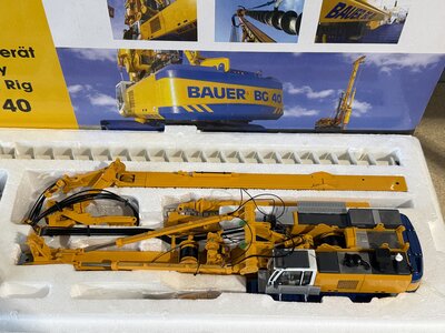 Brami Scalemodels Brami Scalemodels BAUER BG 40 DRILLING RIG