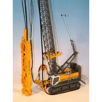 Bymo Scalemodels BAUER MC96 with BC35  CRAWLER CRANE