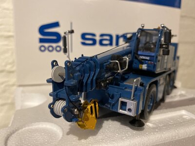 Sarens store IMC Demag AC45 city crane SARENS