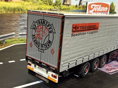 Tekno Tekno Scania R-serie Streamline met 3-axle curtainside trailer HP TRANSPED
