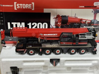 Mammoet store Conrad Liebherr LTM 1200 Mobile crane MAMMOET