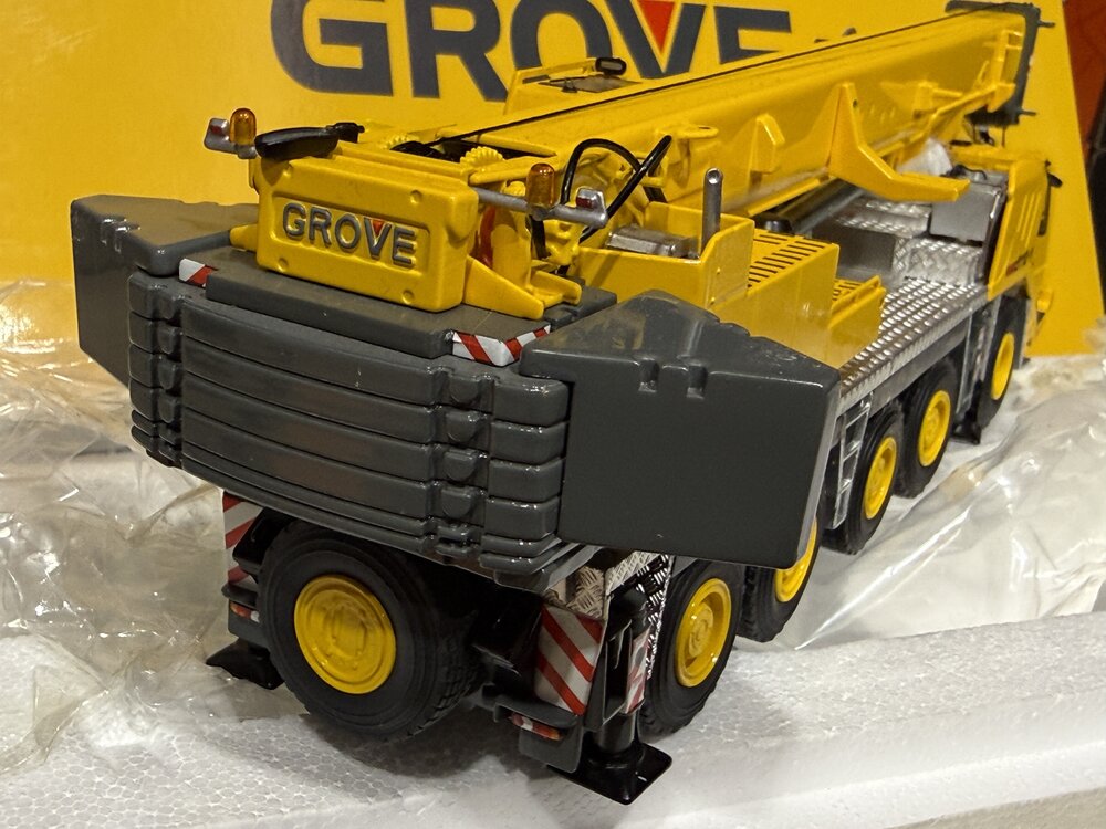 TWH Collectibles TWH Grove GMK 5110-1/ 5135 Mobile crane