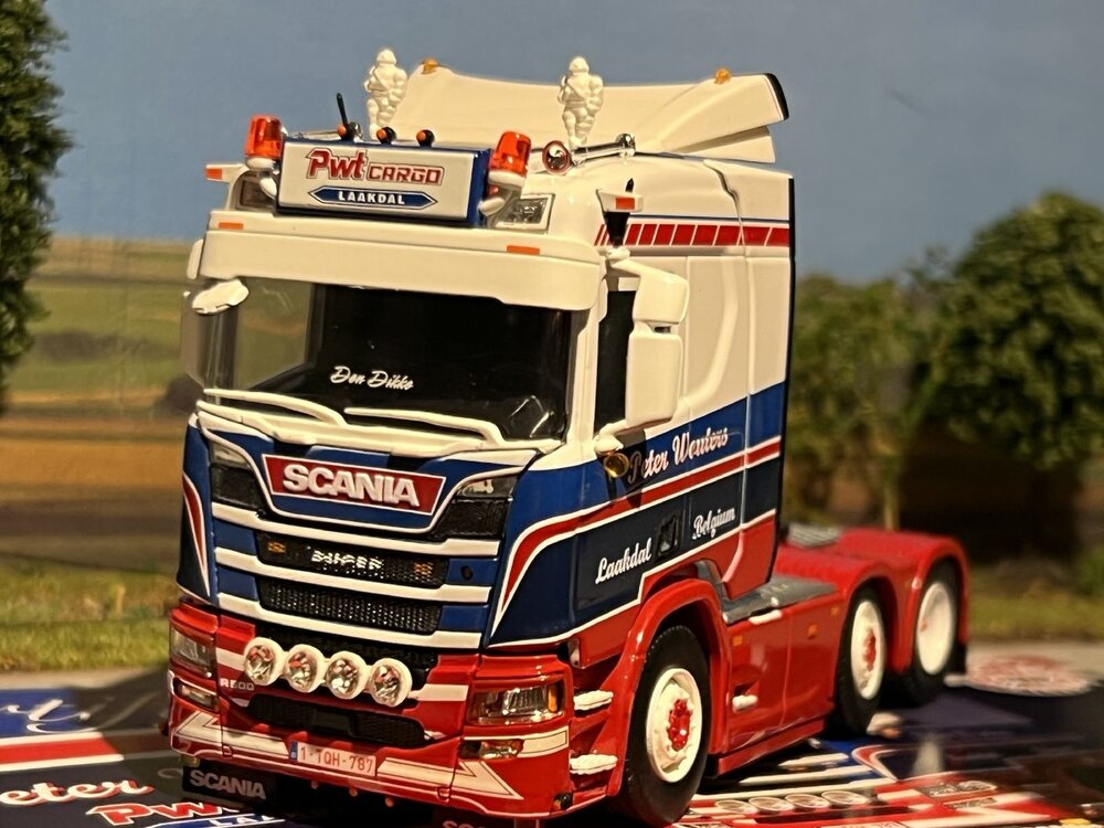 Tekno Tekno Scania Next Gen R-serie 6x2 PWT cargo