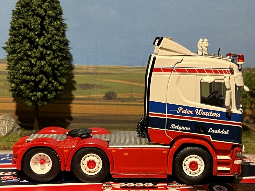 Tekno Tekno Scania Next Gen R-serie 6x2 PWT cargo
