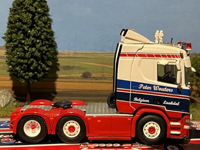 Tekno Tekno Scania Next Gen R-serie 6x2 PWT cargo