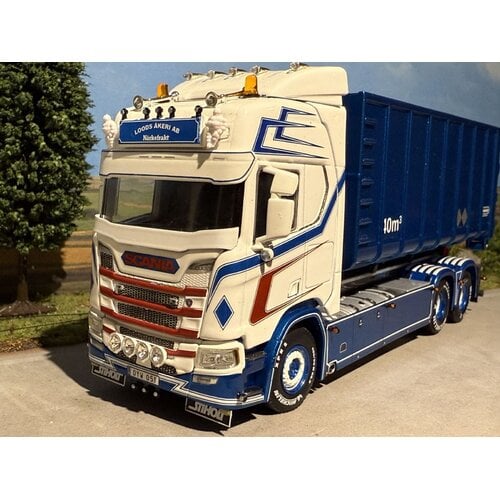 WSI WSI Scania R Highline 6x2 bakwagen met haakarm systeem + 40m3 container LOODS AKERI AB