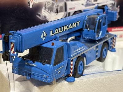 NZG NZG Terex Demag AC35 city crane LAUKANT