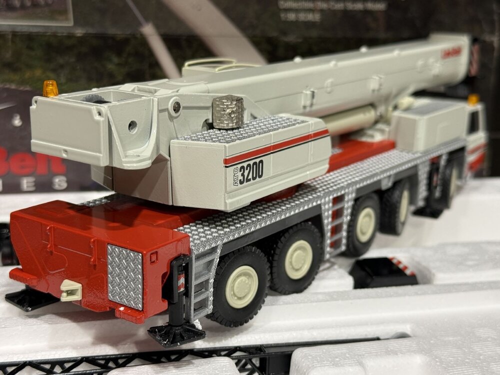 Conrad Modelle Conrad Link Belt ATC 3200 mobile crane
