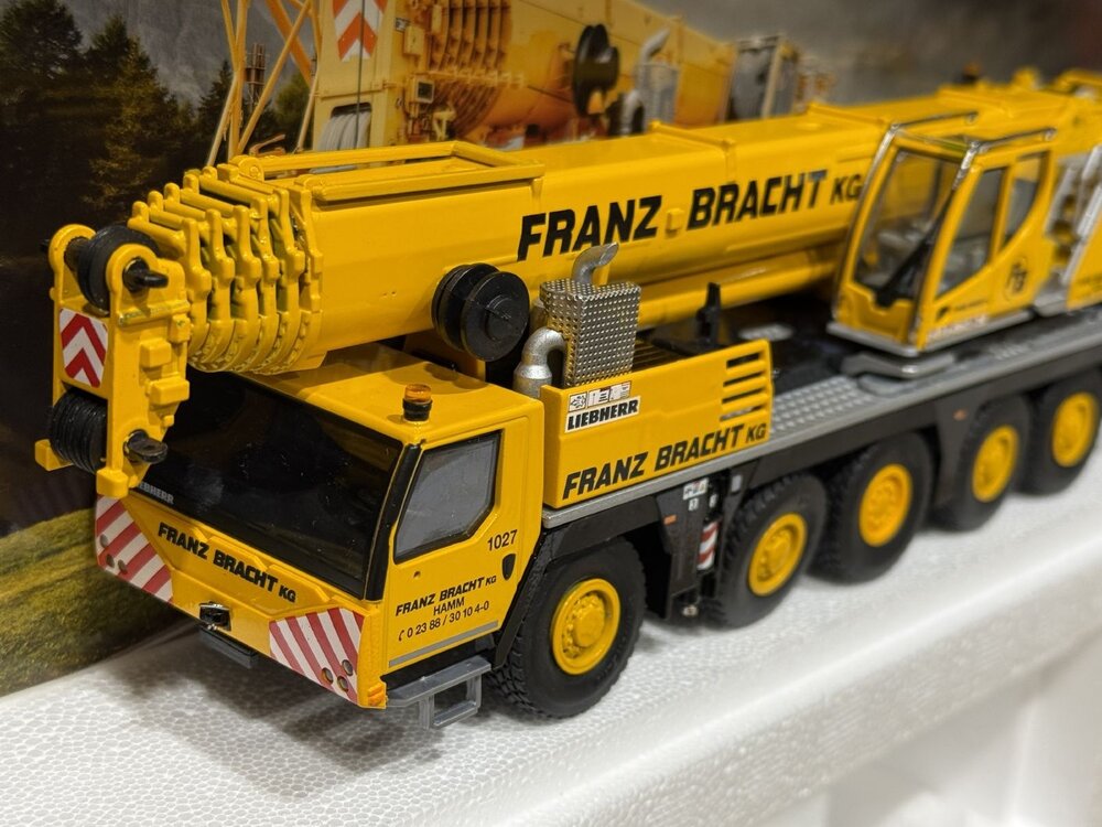 Conrad Modelle Conrad Liebherr LTM 1110-5.1  Mobile Crane FRANZ BRACHT