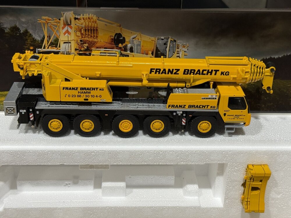 Conrad Modelle Conrad Liebherr LTM 1110-5.1  Mobile Crane FRANZ BRACHT