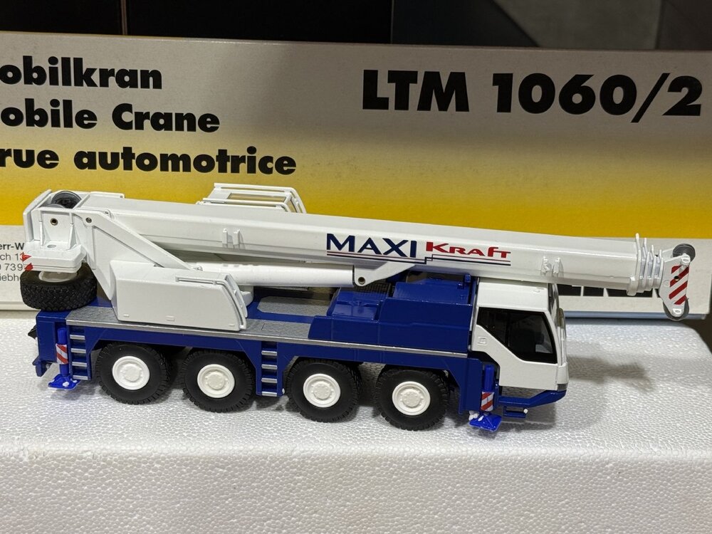 Conrad Modelle Conrad Liebherr LTM 1060/2 mobile crane MAXI KRAFT