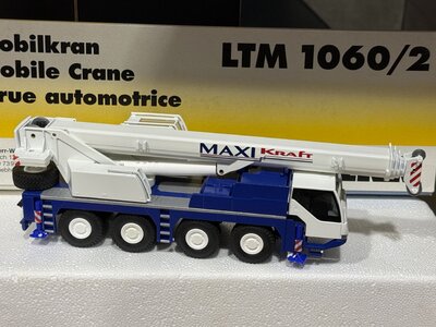 Conrad Modelle Conrad Liebherr LTM 1060/2 mobile crane MAXI KRAFT