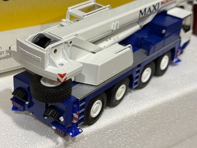 Conrad Modelle Conrad Liebherr LTM 1060/2 mobile crane MAXI KRAFT