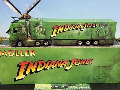Tekno Tekno Scania Next Gen 660S Highline met 3-assige koeloplegger MULLER "INDIANA JONES"