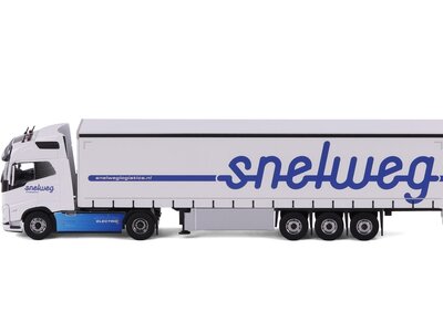 Cavallino Cavallino Volvo FH5 Glob. 4x2 met 3-as schuifzeilen oplegger SNELWEG TRANSPORT