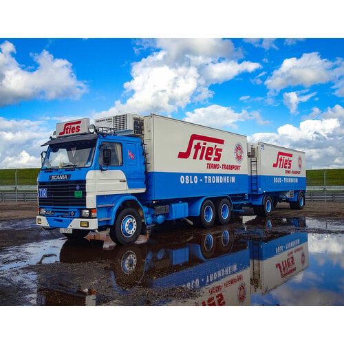 Tekno Tekno Scania 142 riged truck with 3-axle trailer STIES