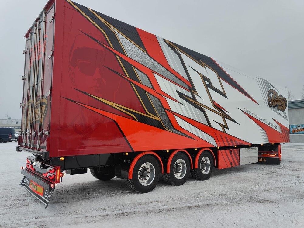 Tekno Tekno Losse (resin) trailer  - 2nd trailer on the  Ristimaa Iceman 85092 RISTIMAA "ICEMAN"