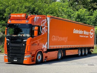 Tekno Tekno Scania NGS Highline 4x2 with 3-axle tautliner BERGER TRANSPORTE
