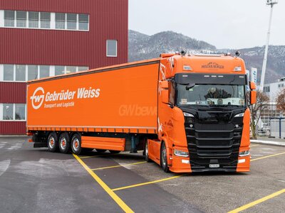 Tekno Tekno Scania NGS Highline 4x2 with 3-axle tautliner BERGER TRANSPORTE