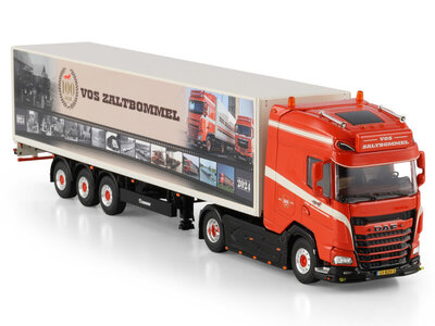 WSI WSI DAF XG+ 4X2 with 3-axle box trailer VOS ZALTBOMMEL