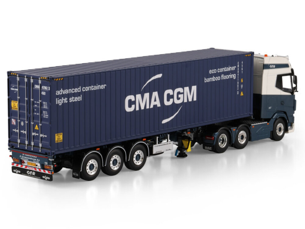 WSI WSI DAF XG+ 6x2 with 3-axle twin steer flex container trailer + 40ft container C. GROENENBOOM