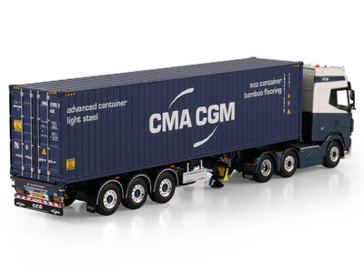 WSI WSI DAF XG+ 6x2 with 3-axle twin steer flex container trailer + 40ft container C. GROENENBOOM