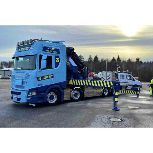 WSI WSI Scania R highline riged flatbed truck 8x2 with palfinger pk78002 SH + jib JINERT