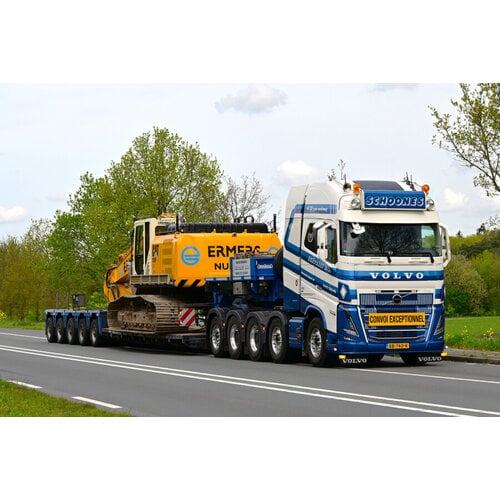 WSI WSI Volvo FH5 Globetrotter XL 10x4 met 5-assige dieplader + 3-assige dolly SCHOONES B.V.