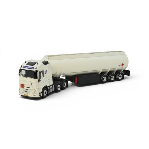 Tekno Tekno Volvo FH Aero Globetrotter 6x2 met 3-assige benzine oplegger NIJHOF WASSINK